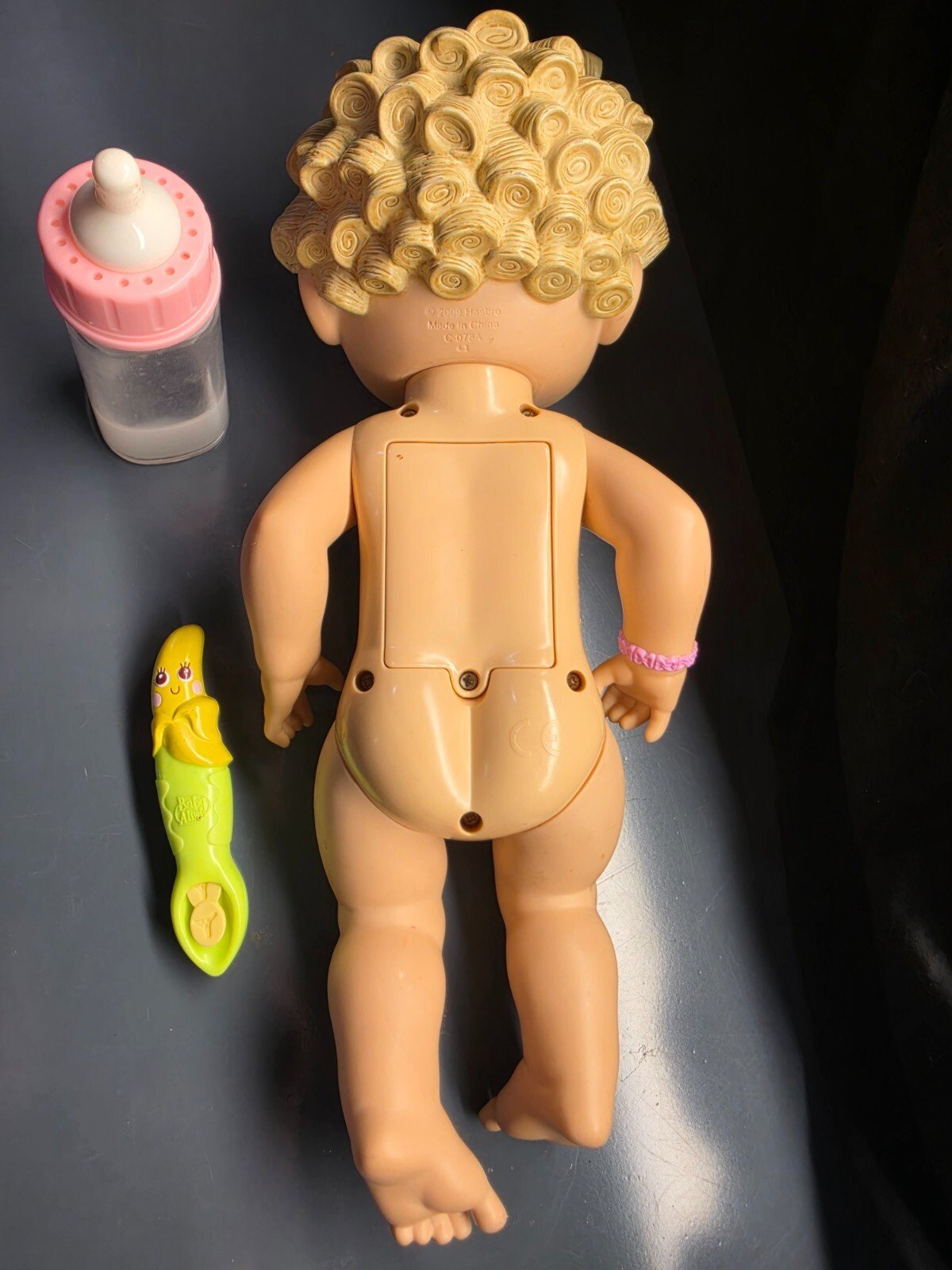 Hasbro Working Baby Alive Baby All Gone Talking Doll With Banana Spoon Bottle - Image 3