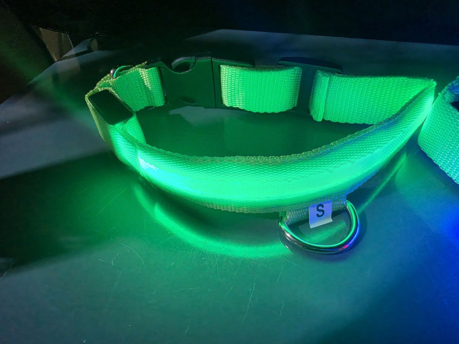 LED Dog Collar Battery Adjustable Light Up Night Safety Collar Gift New - Image 7